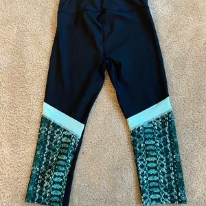 Under armour compression leggings